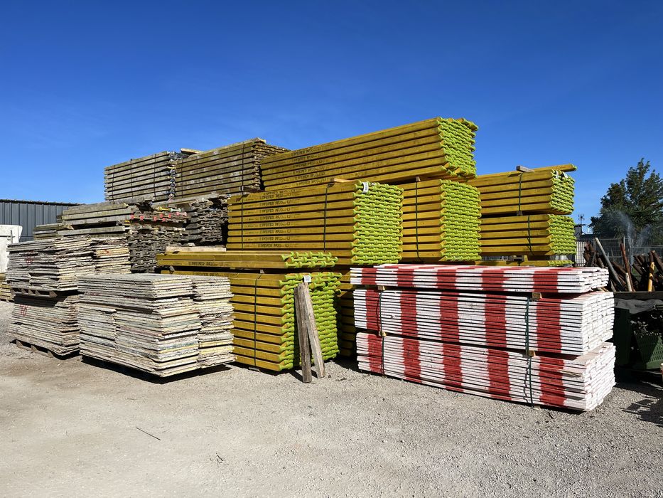 Tripé prumos escoras