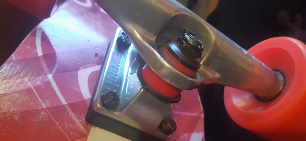 Longboard Vault  Cruiser 34'  .