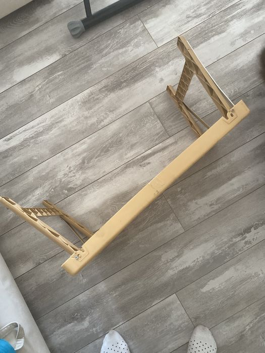 Столик поднос пластиковый 60 на 33 и высота 28