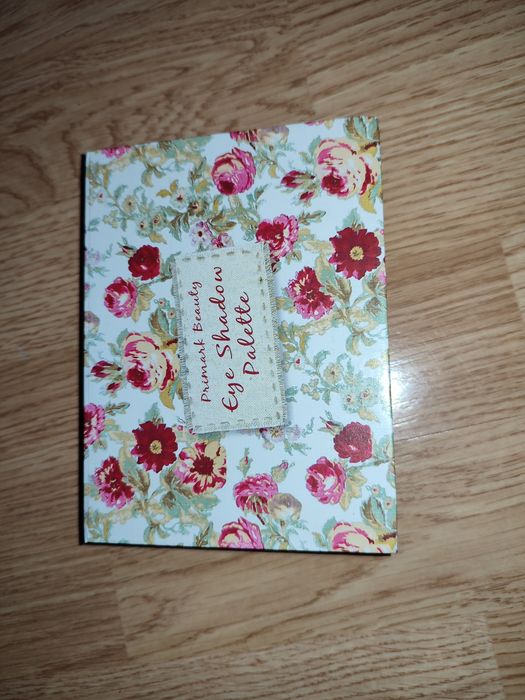 Pudełko ozdobne z lusterkiem