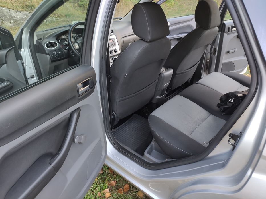 Продам Ford focus