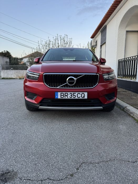 Volvo XC40 2.0D D3 - 94.000km