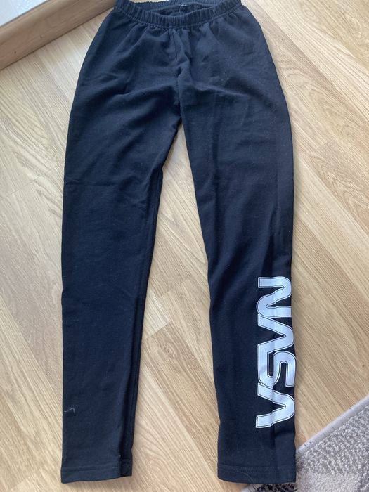 Legginsy czarne NASA/ rozmiar 146