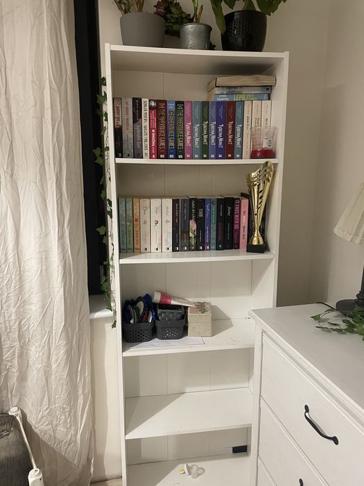 Regal na ksiażki ikea