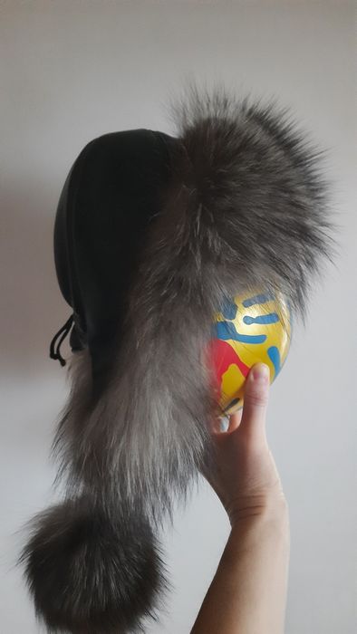 Шапка зимня з натурального хутра та шкіри