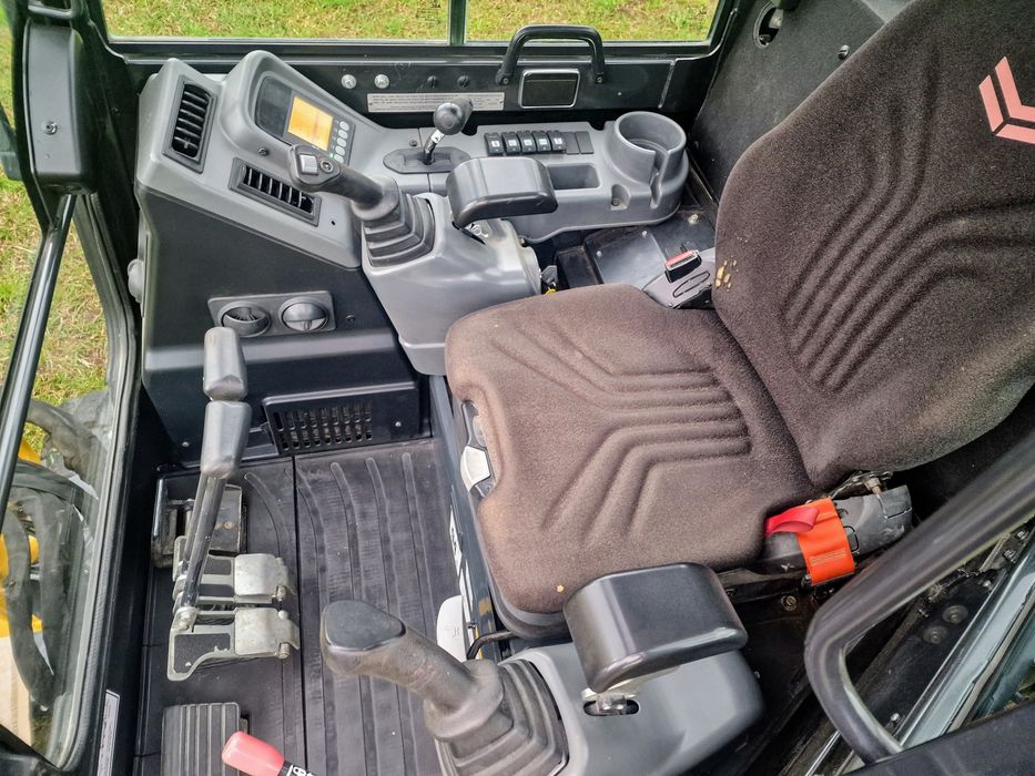 Mini escavadora yanmar 3.5 tn