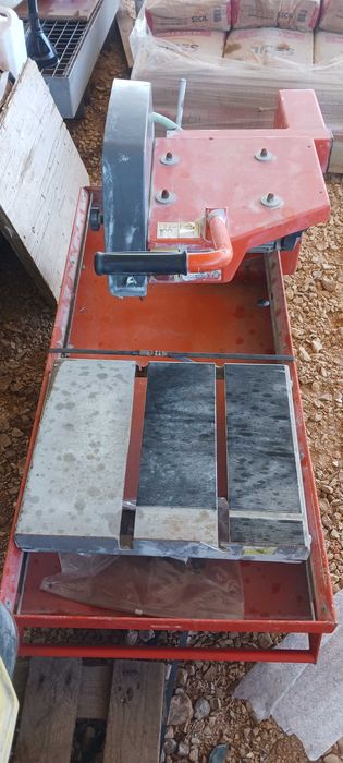 Máquina de cortar cerâmicos e ladrilhos HUSQVARNA TS350E