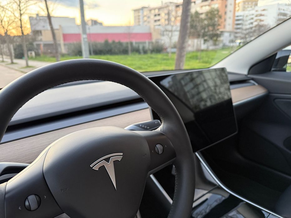 Tesla Model 3 [IVA Dedutível] AWD Long Range