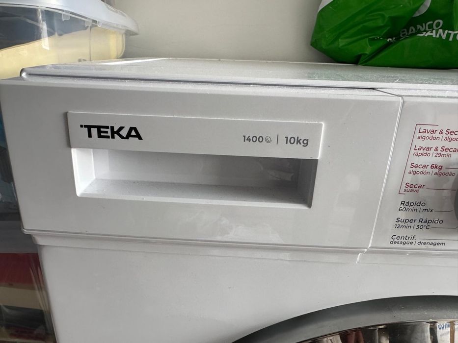 Vendo maquina de lavar e secar nova!