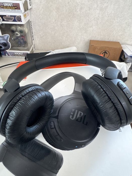 Навушники jbl tune 520