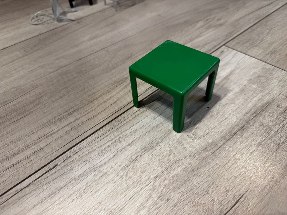 Mebelki do domku dla lalek