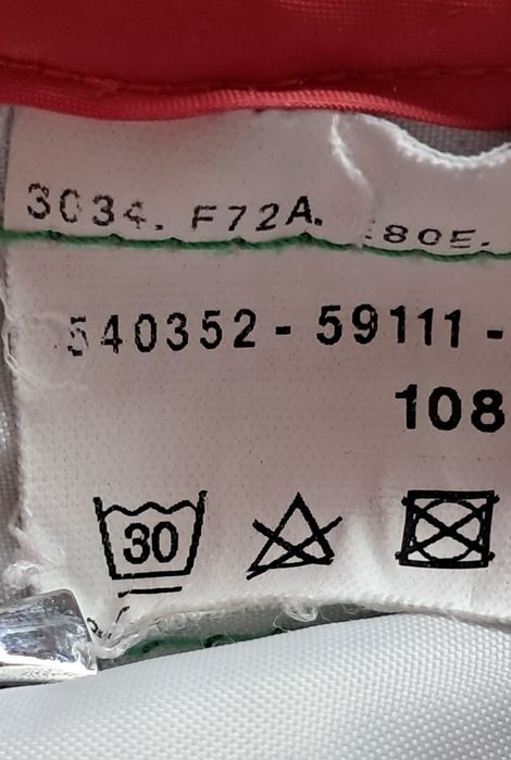 Damski bezrękawnik firmy Gerry Weber.