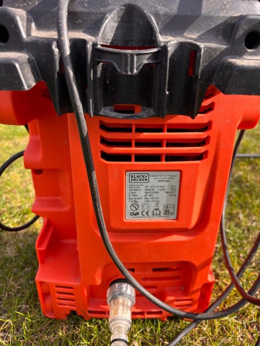 Myjka Black Decker