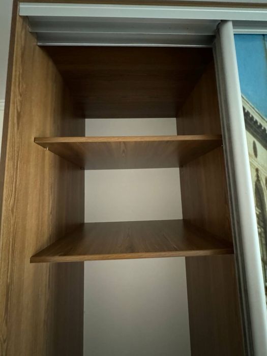 Стінка в дитячу кімнату з шафами купе