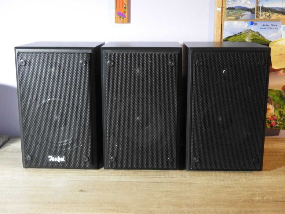 Kolumny Teufel M 80 część zestawu stereo lub kina domowego.
