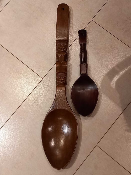Drewniane duze sztućce dekoracja