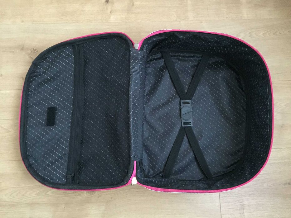 Mala de Viagem de mão cor-de-rosa