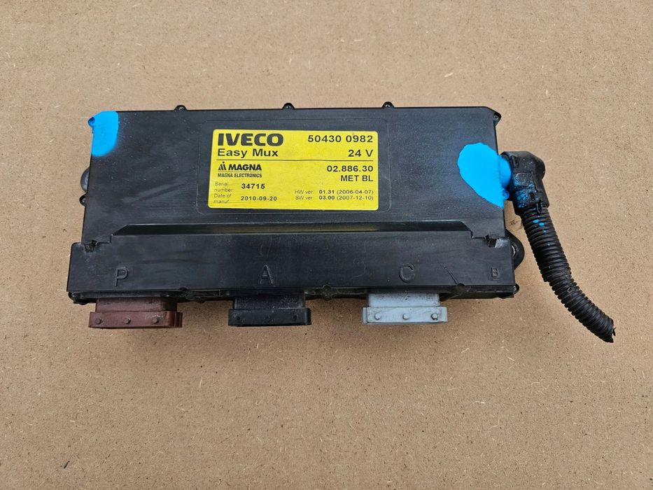 STEROWNIK MODUŁ KASETA KOMPUTER ŚWIATEŁ EASY MUX 504300982 IVECO EUROCARGO