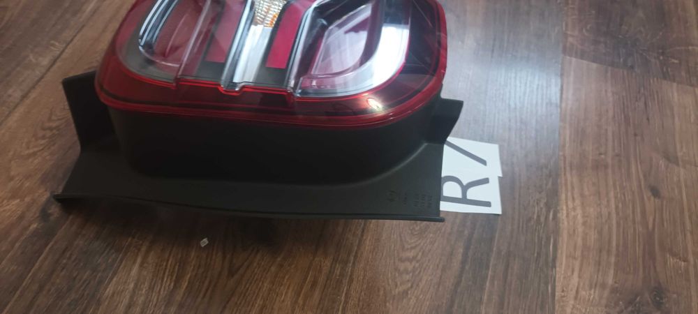 Dacia Daster II lift 21-24 lampa prawa tył