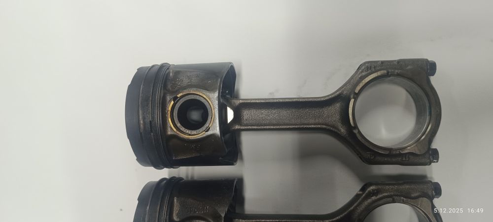 Tłok + Korbowód Opel Insignia 2.0 209KM B20DTR