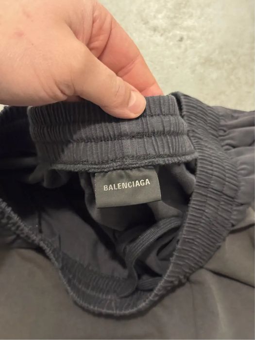 Balenciaga Unity Rick owens enfants riches deprimes vetements