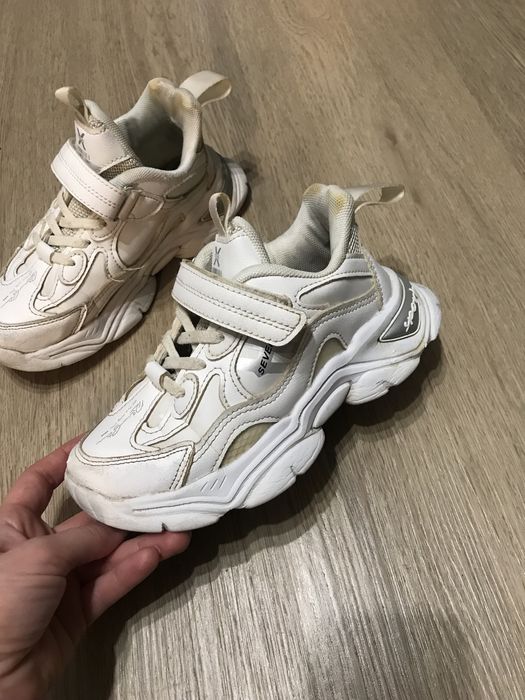 Кросівки дитячі 33 р