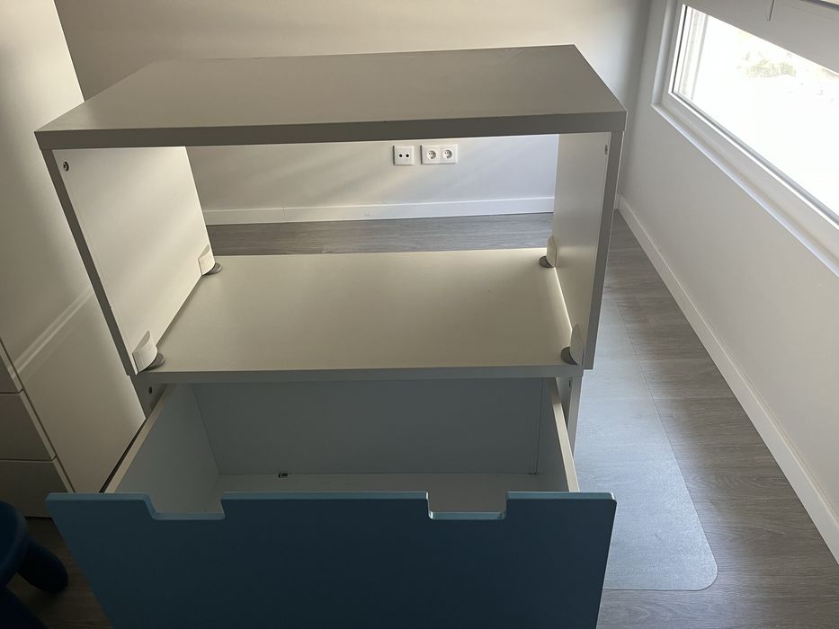 Gaveta e mesa infantil