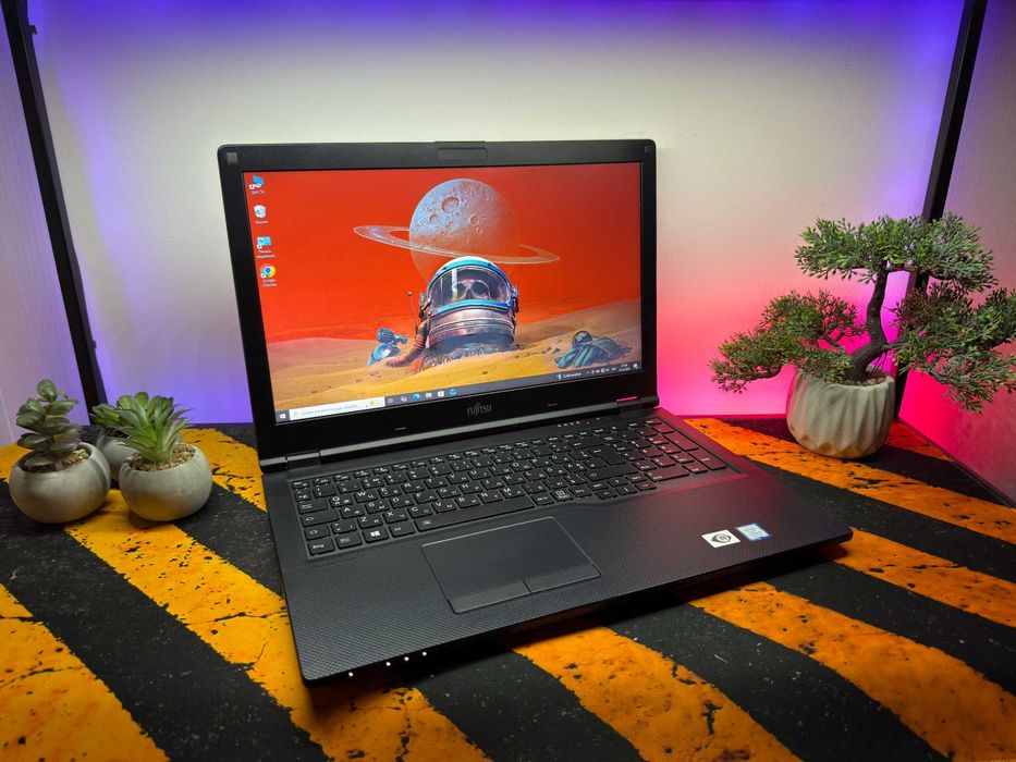 Fujitsu Lifebook E559, Core i5, 8gb, ssd 250gb, ноутбук