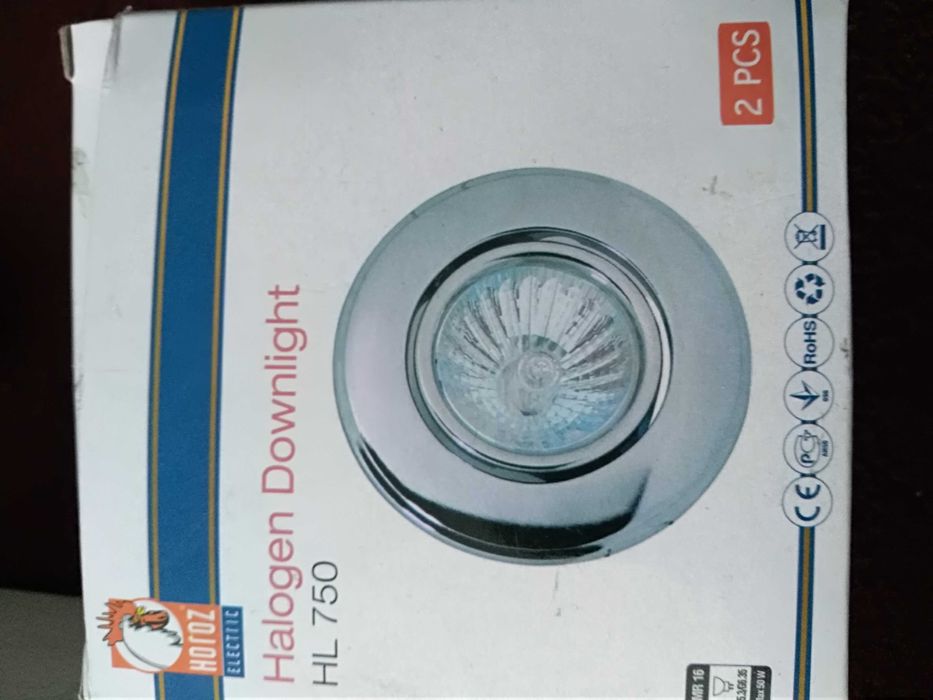 Oprawa halogenowa HL 750