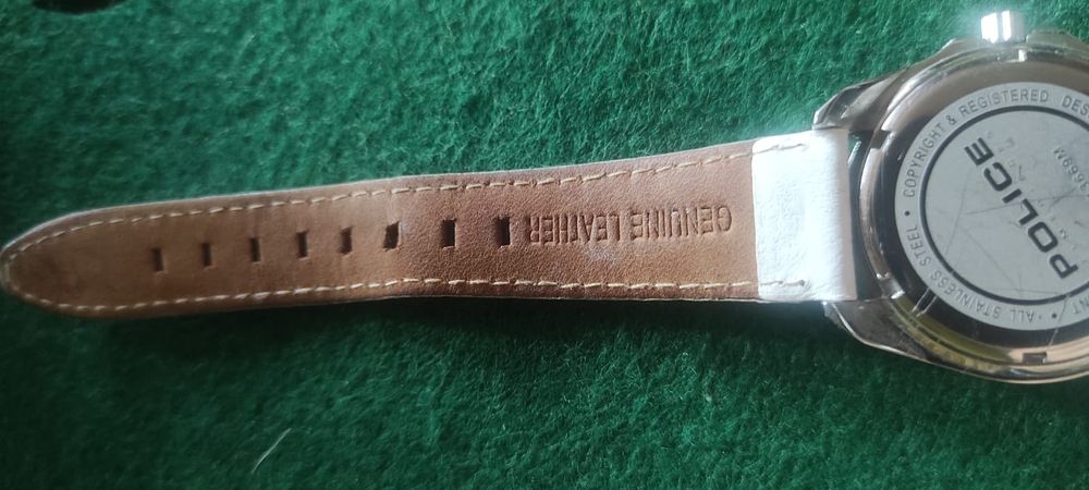 Zegarek damski Police biały