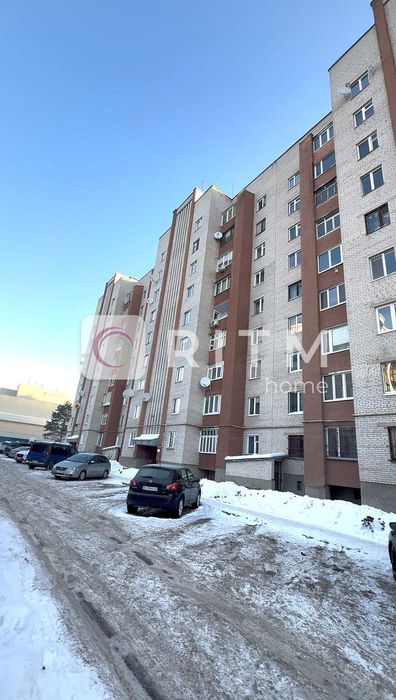 Продається 1-кімнатна квартира на вул. Карпенка-Карого, 9