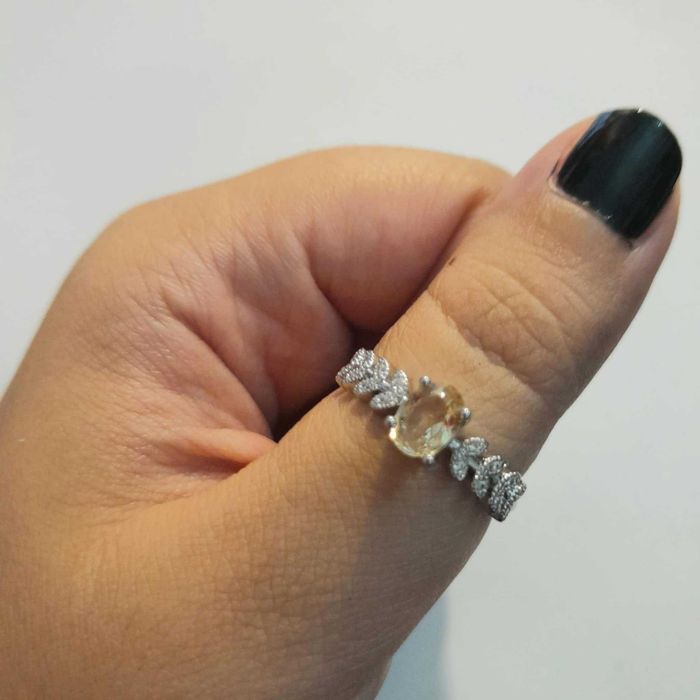 Aneis de pedras semipreciosas