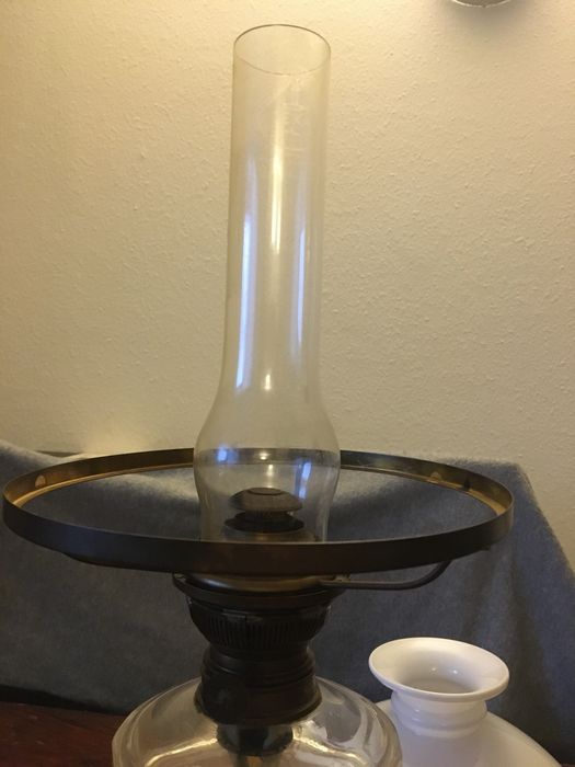 Stara lampa naftowa 4