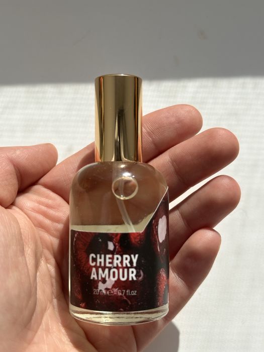 Парфуми  українського бренду Unusual