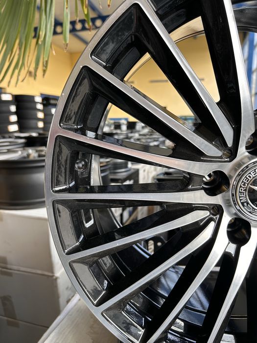 Felgi aluminiowe Mercedes A B C GLC GLA  18” et35