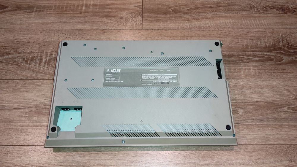 Atari 1040 STF Red LED