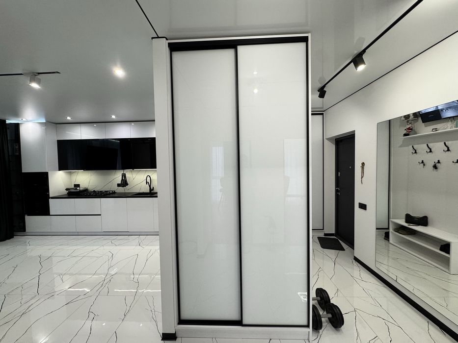 Новобудова Оренда 2кім+кухня-студія, Трускавецька ~ТЦ Victoria Gardens