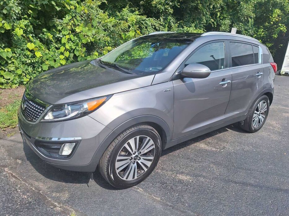 Kia Sportage EX      2015