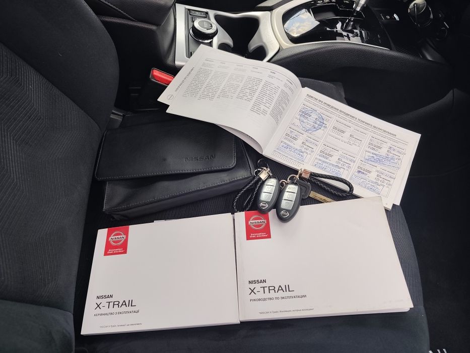 Автомобіль Nissan x trail t32 , 2016 рік 4х4