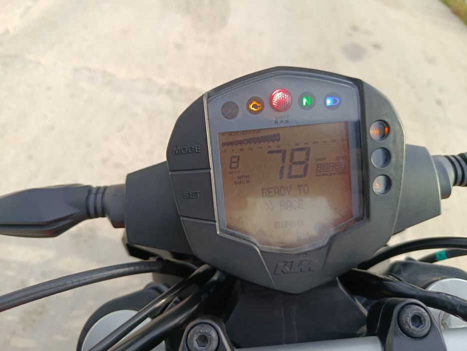 КТМ 200 DUKE ціна не сезонна,продаж срочний ,весною 3300 без торгу.