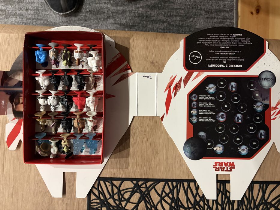 Kolekcja figurek Star Wars + gratis