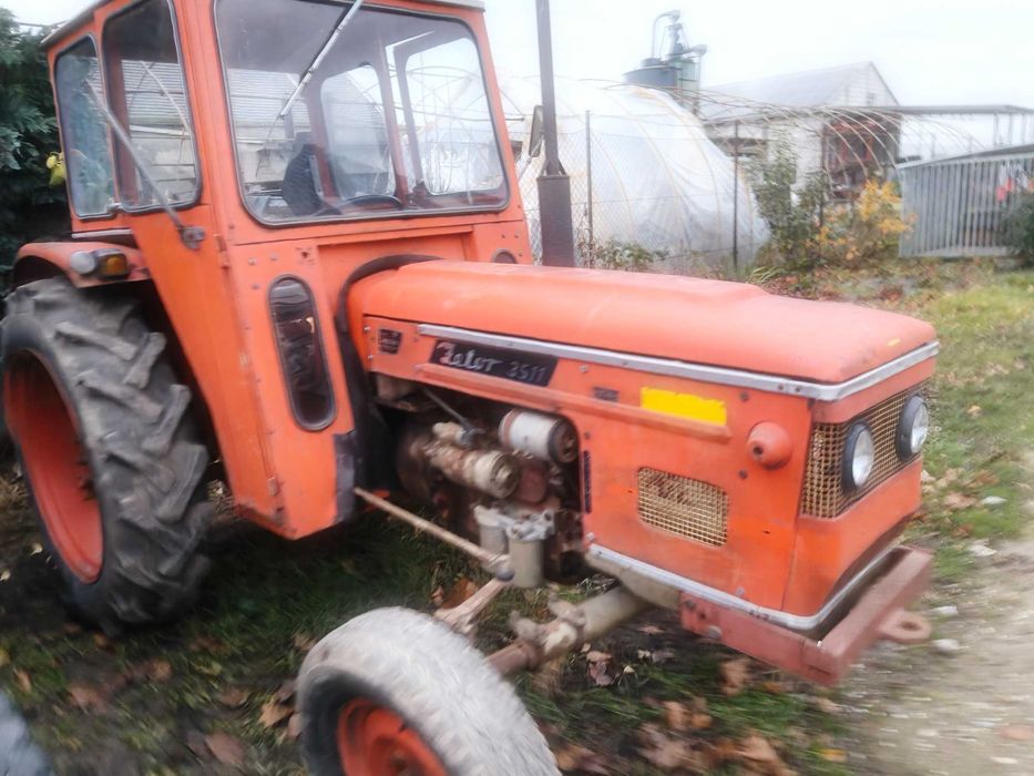 MF 550  255 c-330  Massey Ferguson 3512 Ursus renault 3 P