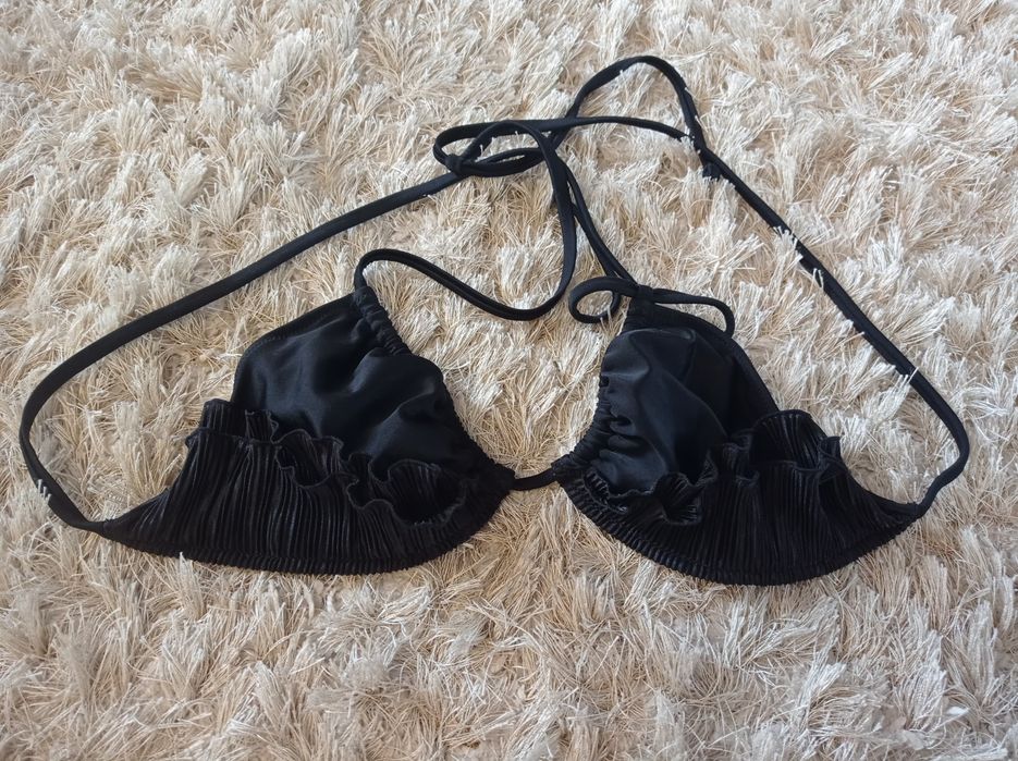 Biustonosz od stroju kąpielowego H&M