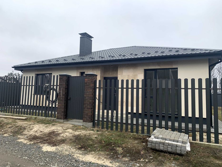 Будинок з максимальним наповненням для ремонту біля Києва!