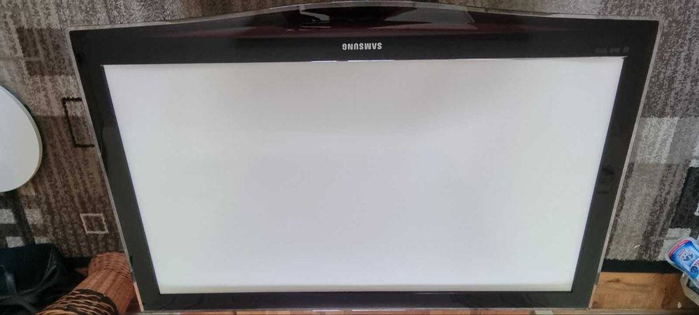 Obudowa przednia do TV Samsung LE40B650