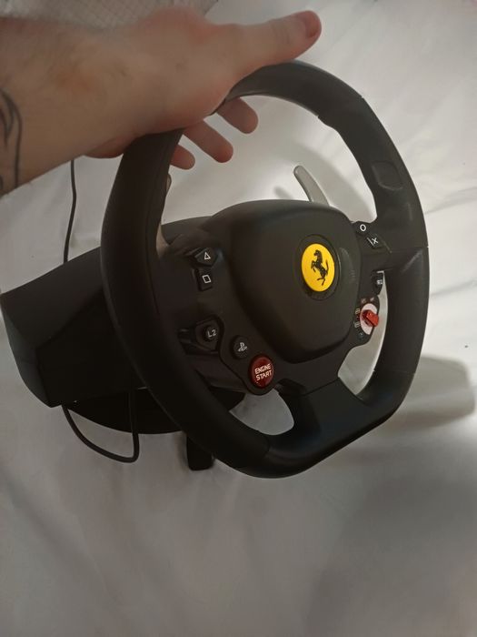 Vendo Volante + Pedais