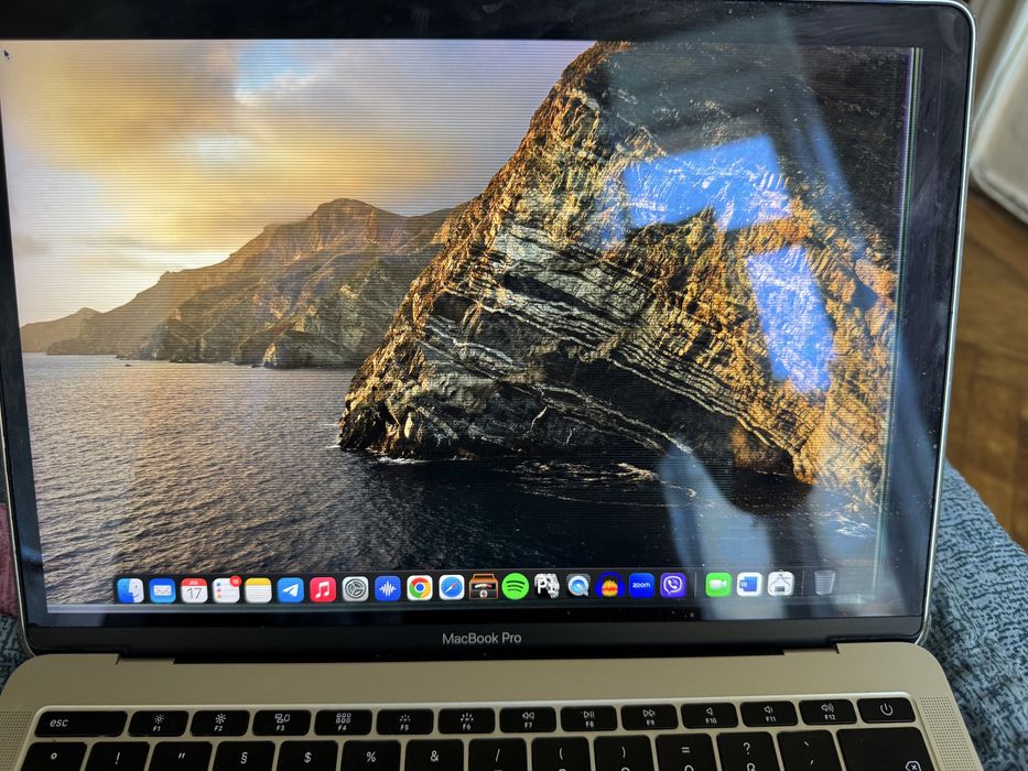 Macbook pro 2017 256