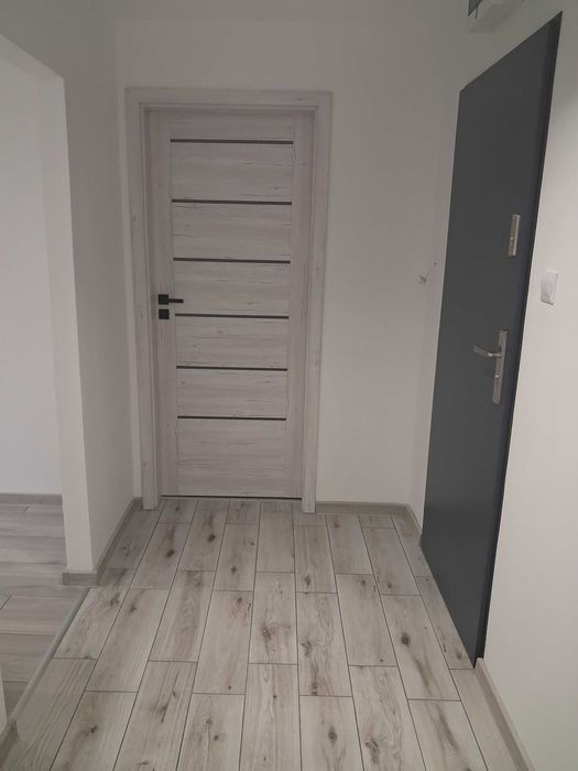 Sprzedam mieszkanie 38m2 po remoncie 1 pietro
