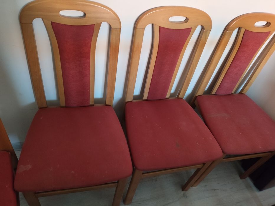 5 krzeseł tapicerowanych