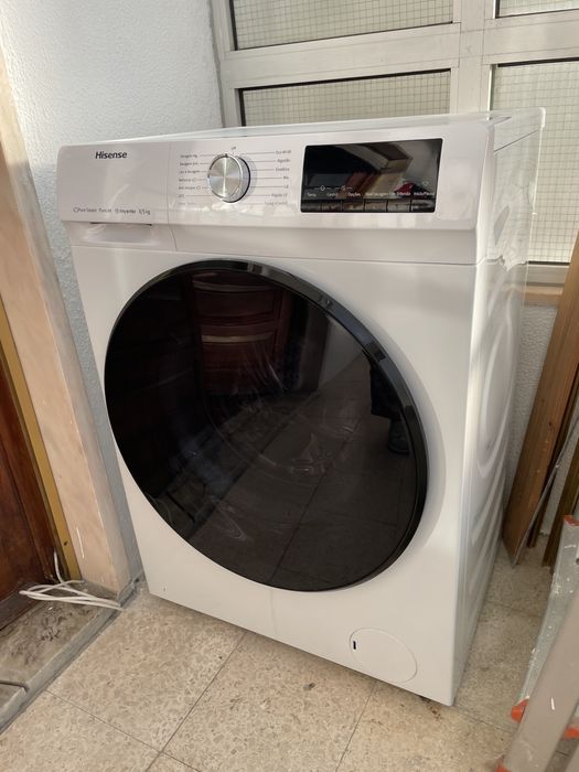 Máquina de Lavar e Secar Hisense – 8kg / 5kg – Como Nova